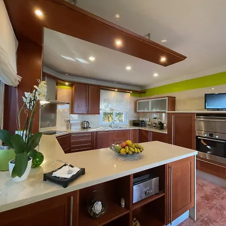 Humboldt لا أوروتافا